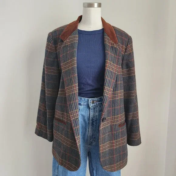 Vintage Plaid Blazer Size: 14P - Picture 4 of 16
